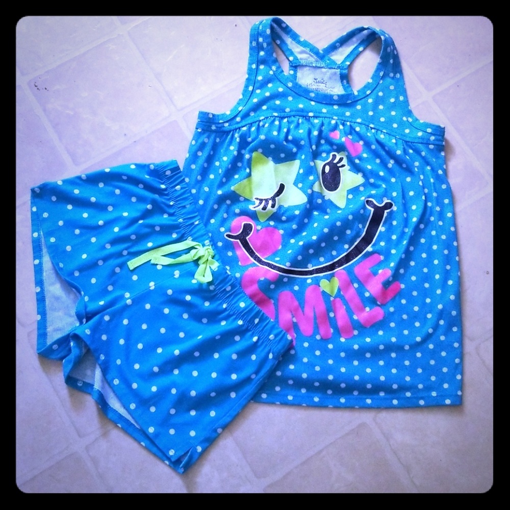 Girls pajamas